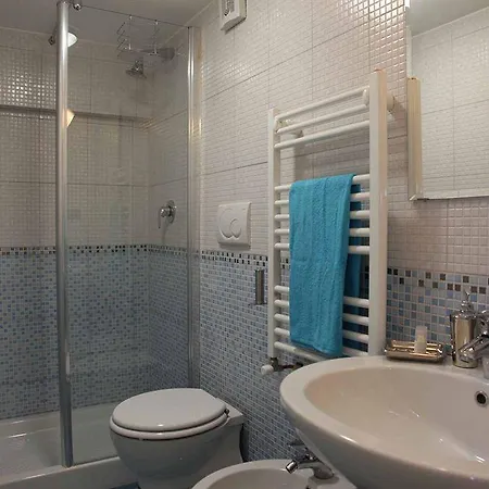 Aries House Appartement *