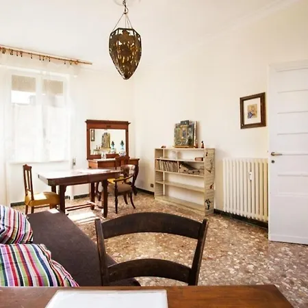 Aries House * Rome